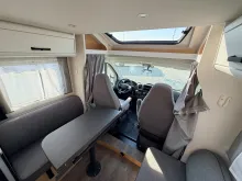 Fahrzeugbild Sunlight TEILINTEGRIERT T68C #25