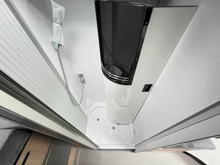 Fahrzeugbild Pössl H-Line Summit 600 L #49