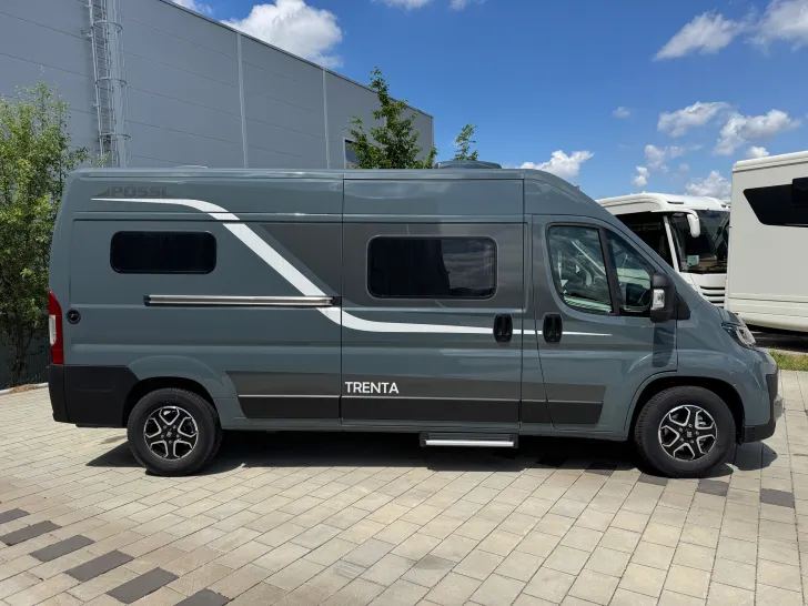 Fahrzeugbild Pössl D-Line Trenta 600 #19