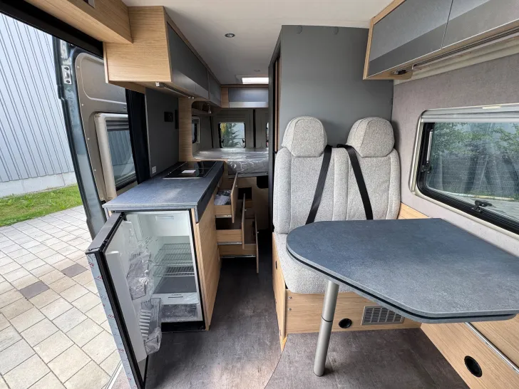 Fahrzeugbild Pössl D-Line Trenta 600 #36
