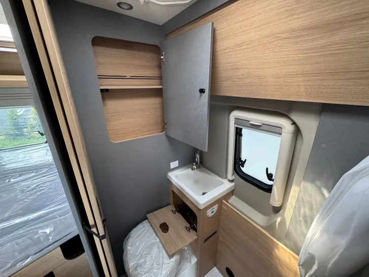 Fahrzeugbild Pössl D-Line Trenta 600 #48