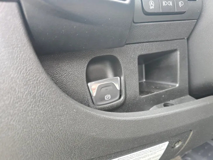 Fahrzeugbild Pössl D-Line Trenta 600 #28