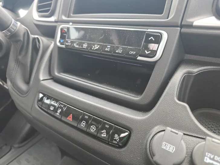 Fahrzeugbild Pössl D-Line Trenta 600 #33