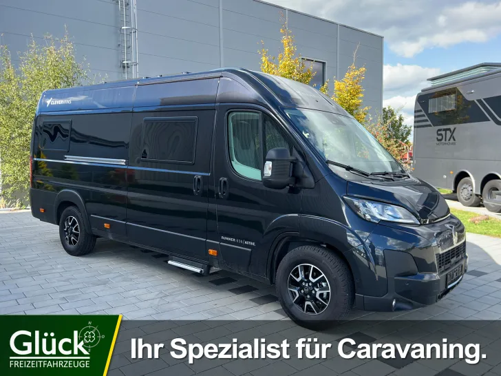 Fahrzeugbild Clever Select Line Runner Active * Schwenkbad * #1
