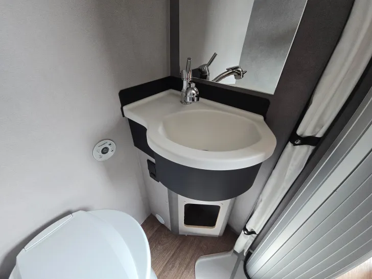 Fahrzeugbild Pössl H-Line Summit Shine 640 R #48