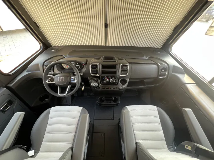 Fahrzeugbild Sunlight INTEGRIERT I 67 S #20