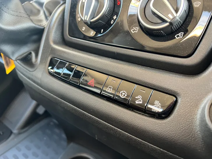 Fahrzeugbild Sunlight INTEGRIERT I 67 S #28