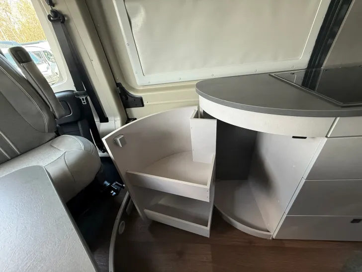 Fahrzeugbild Pössl H-Line Summit Shine 600 R #40