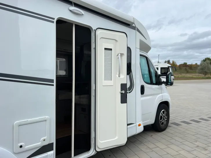 Fahrzeugbild Etrusco T 7300 SB #19