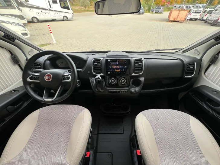 Fahrzeugbild Etrusco T 7300 SB #22