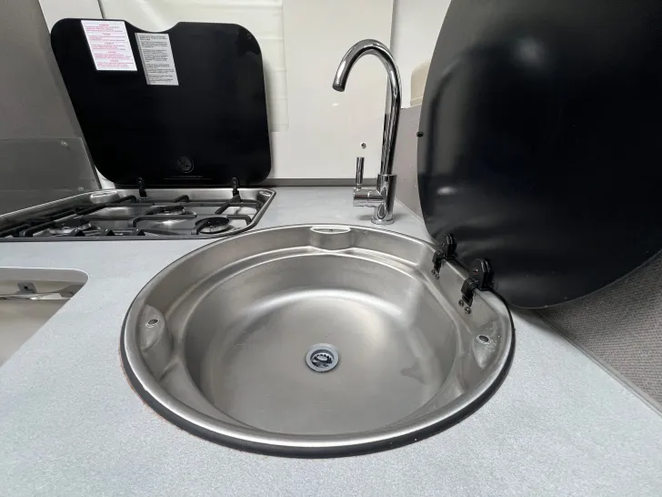Fahrzeugbild Etrusco T 7300 SB #41