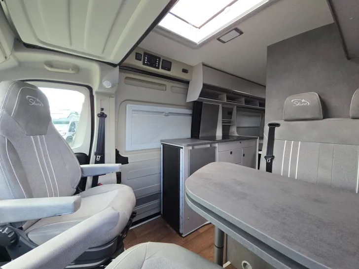 Fahrzeugbild Pössl H-Line Summit Shine 600 #37