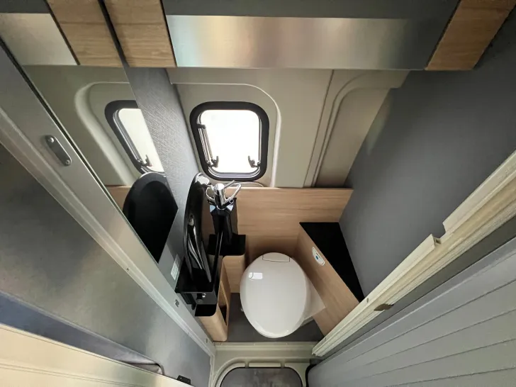 Fahrzeugbild Pössl D-Line Trenta 540 R KAS 322 #47