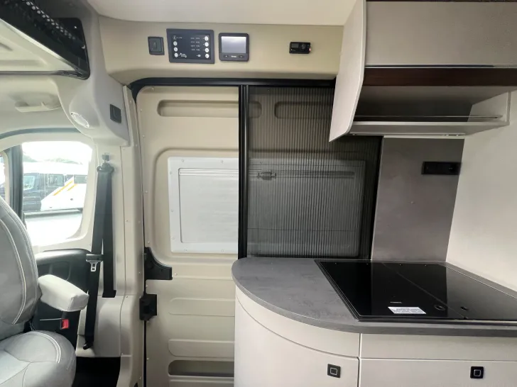 Fahrzeugbild Pössl H-Line Summit Shine 600 R #39