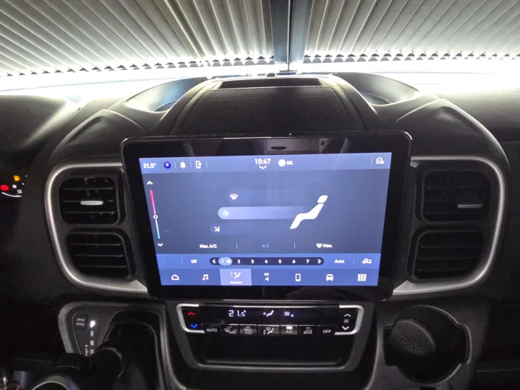 Fahrzeugbild Pössl D-Line 2Win RS Plus #37