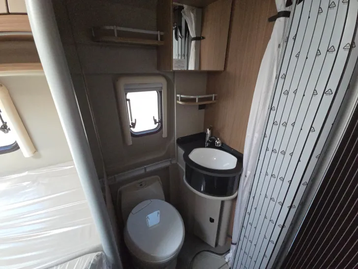 Fahrzeugbild Pössl D-Line 2Win RS Plus #48