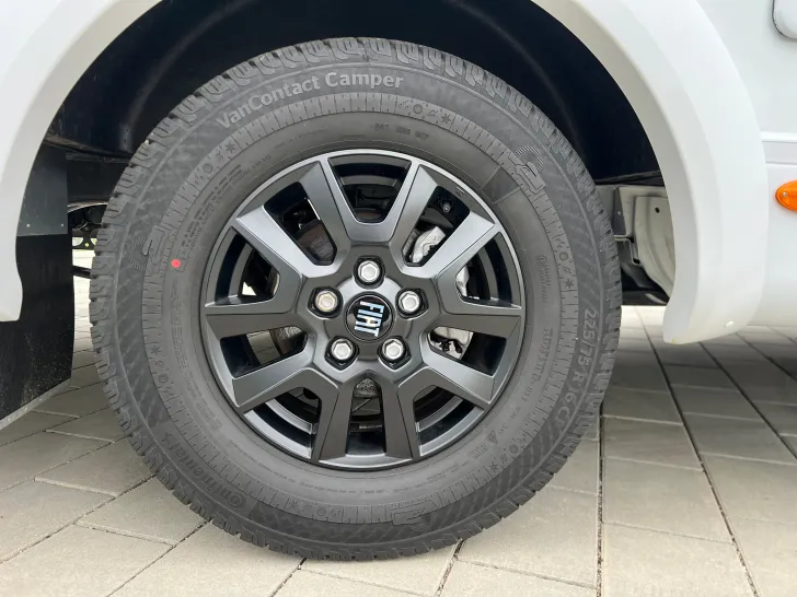 Fahrzeugbild Sunlight FIAT ADVENTURE ED. T 66 S #15