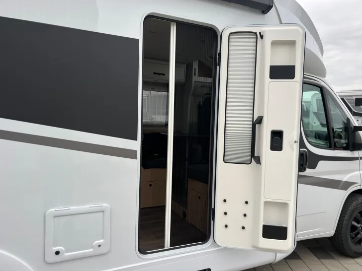 Fahrzeugbild Sunlight FIAT ADVENTURE ED. T 66 S #17