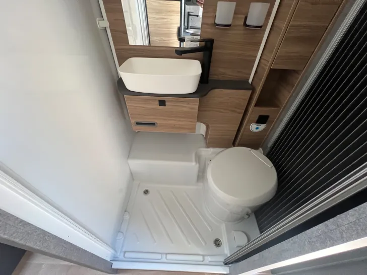 Fahrzeugbild Dethleffs Globebus Performance T 46 #44