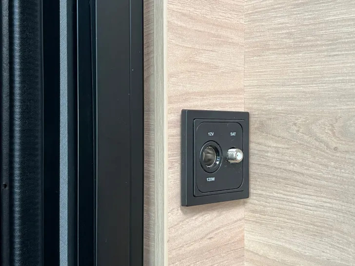 Fahrzeugbild Glücksmobil TEILINTEGRIERTE 741 EB #33