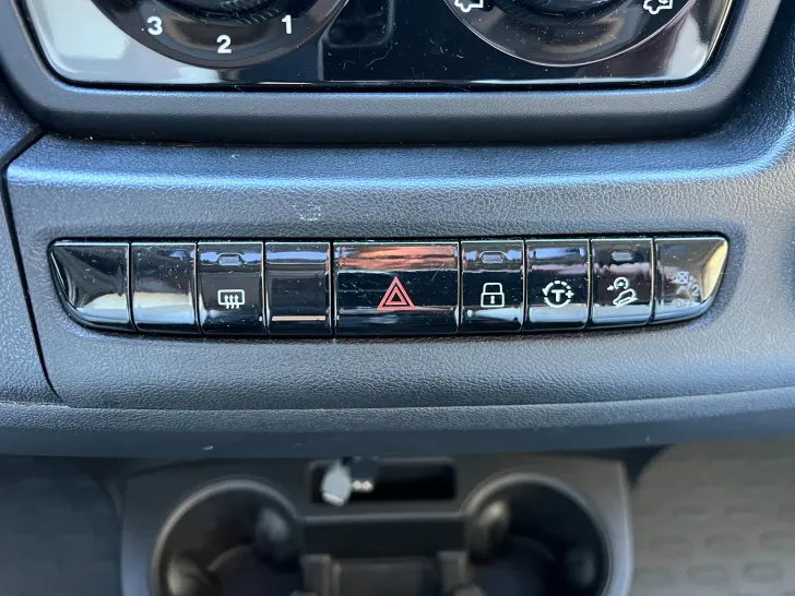 Fahrzeugbild Glücksmobil TEILINTEGRIERTE 691 EB #31