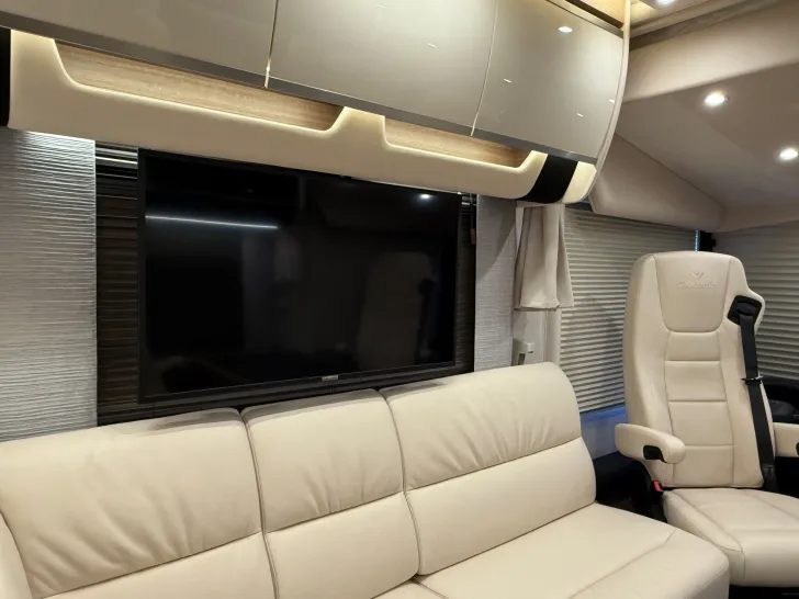 Fahrzeugbild Concorde CHARISMA 910 LI #26