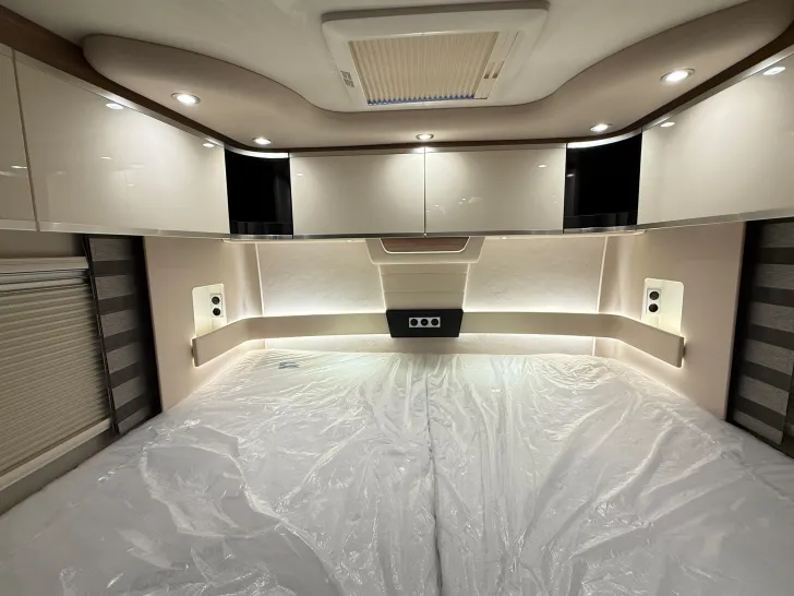 Fahrzeugbild Concorde CHARISMA 910 LI #48