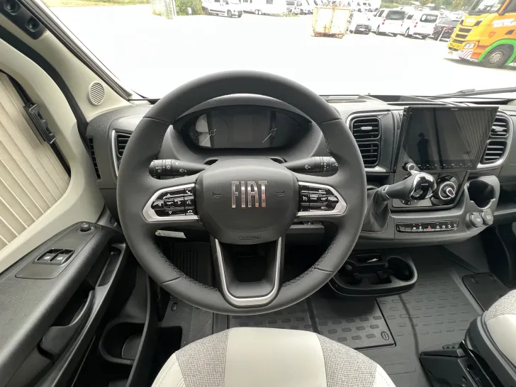 Fahrzeugbild Glücksmobil TEILINTEGRIERTE 741 EB #26