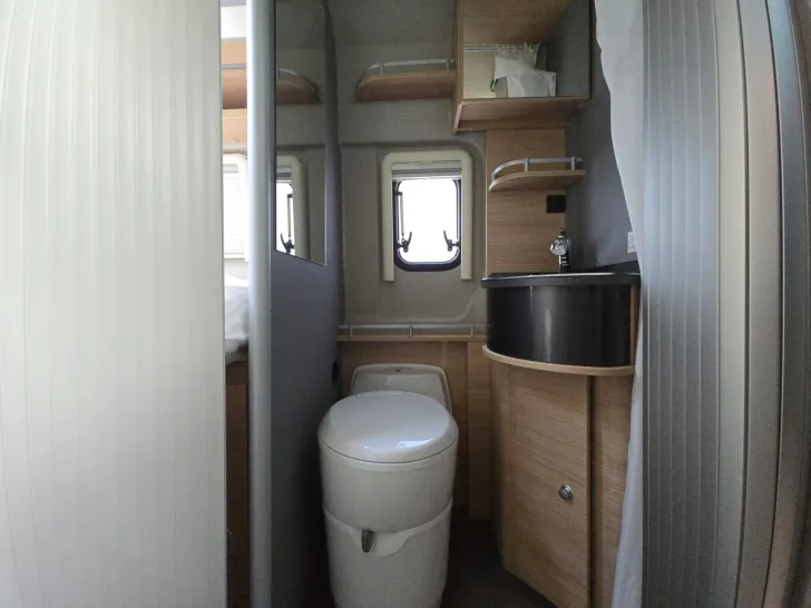 Fahrzeugbild Pössl D-Line Trenta 600 R KAS 330 #48