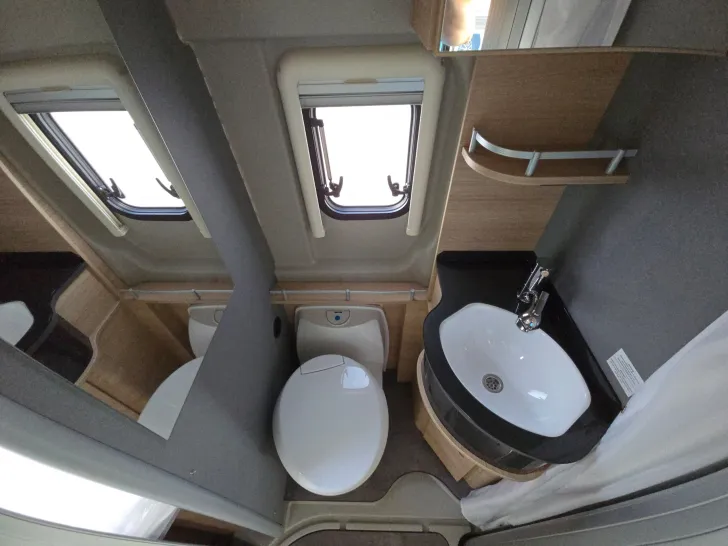 Fahrzeugbild Pössl D-Line Trenta 600 R KAS 330 #49