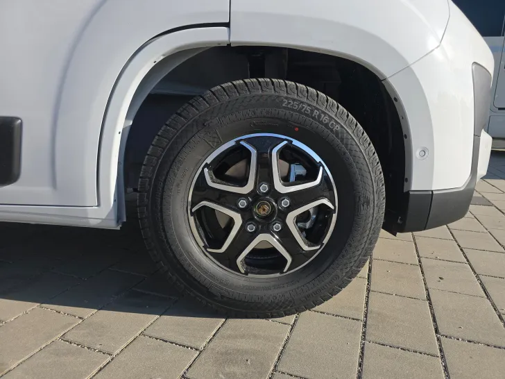 Fahrzeugbild Pössl H-Line Summit Shine 600 R #23