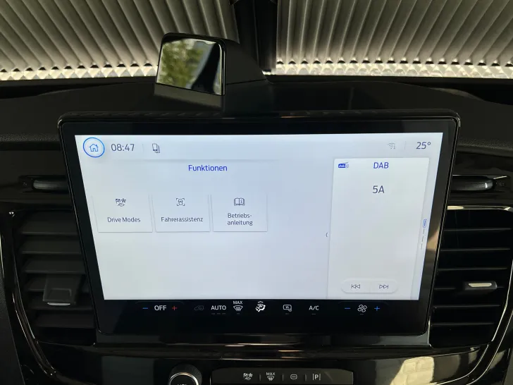 Fahrzeugbild Sunlight FORD ADVENTURE ED T 670 S * 8.523,- sparen! * #30