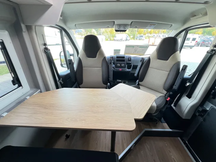 Fahrzeugbild Clever Van Drive 600 #21