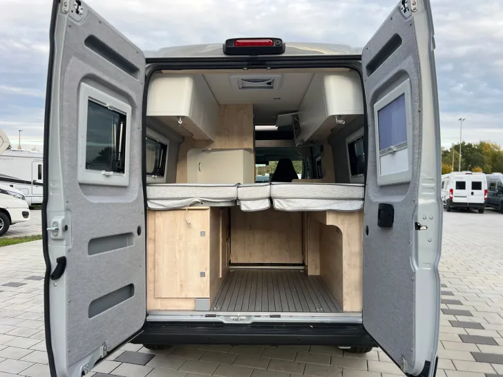 Fahrzeugbild Clever Select Line Spirit 600 #12