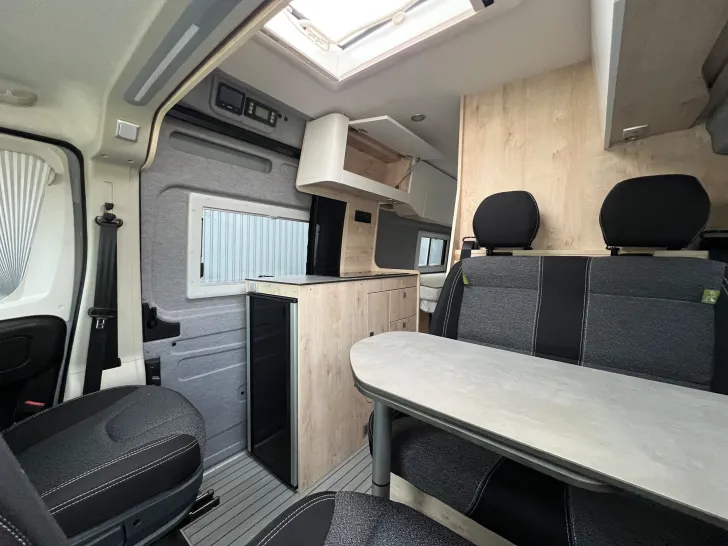 Fahrzeugbild Clever Select Line Spirit 600 #32