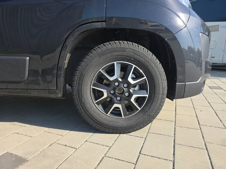 Fahrzeugbild Pössl H-Line Summit Shine 600 L #21