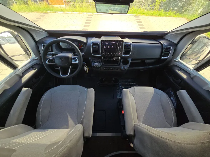 Fahrzeugbild Pössl H-Line Summit Shine 600 L #27