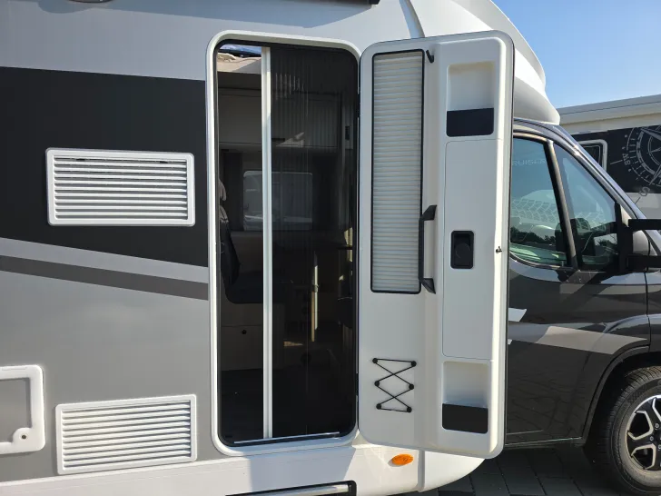 Fahrzeugbild Sunlight FIAT ADVENTURE ED. T 67 S #20