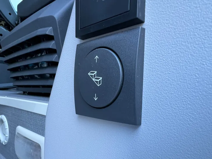 Fahrzeugbild Pössl H-Line Summit Prime 600 #20