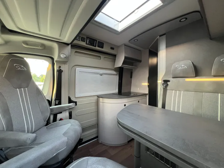 Fahrzeugbild Pössl H-Line Summit Shine 640 R #37