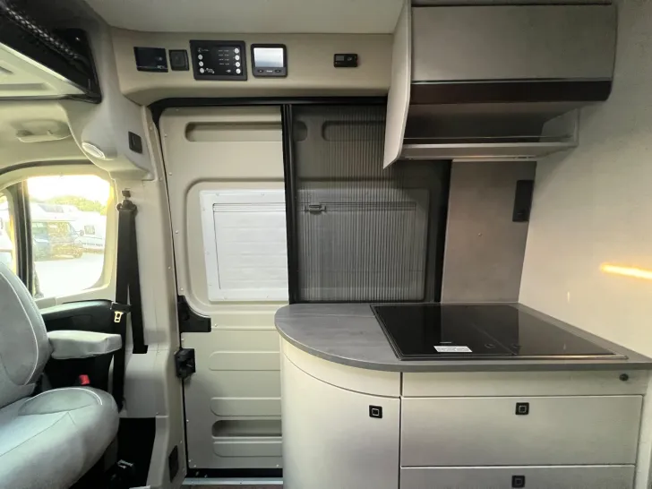 Fahrzeugbild Pössl H-Line Summit Shine 640 R #38