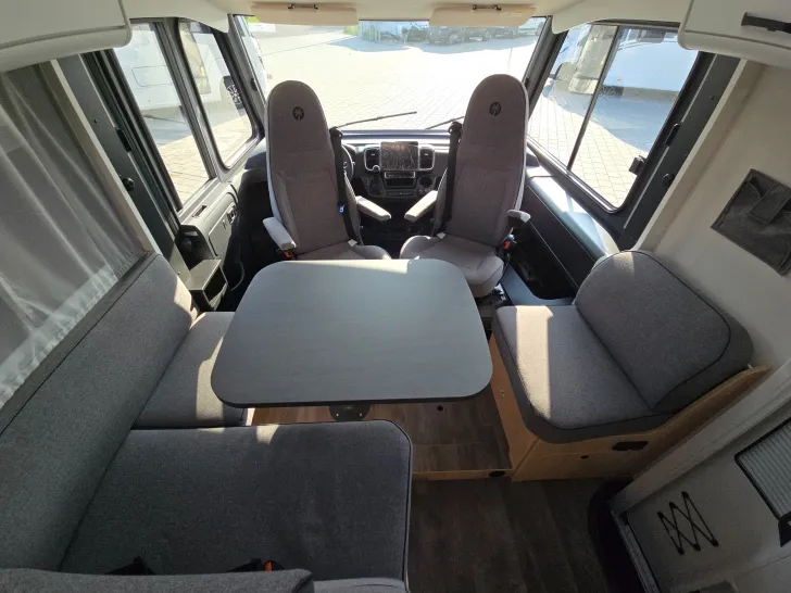 Fahrzeugbild Sunlight INTEGRIERT I 69 L #20
