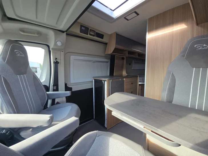 Fahrzeugbild Pössl H-Line Summit Shine 600 L Elegance #37