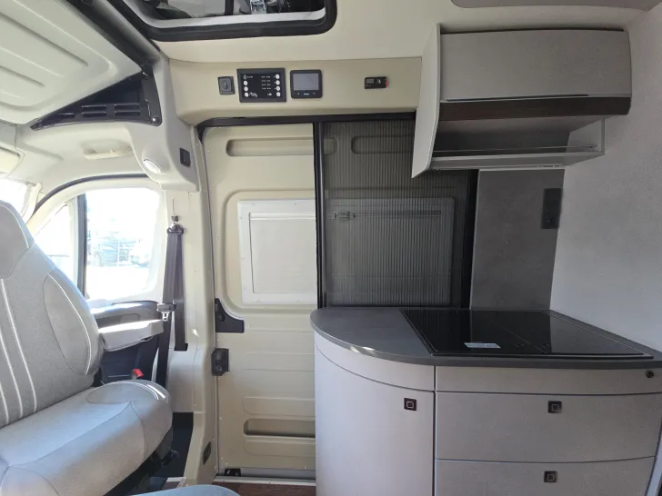 Fahrzeugbild Pössl H-Line Summit Shine 600 R #39