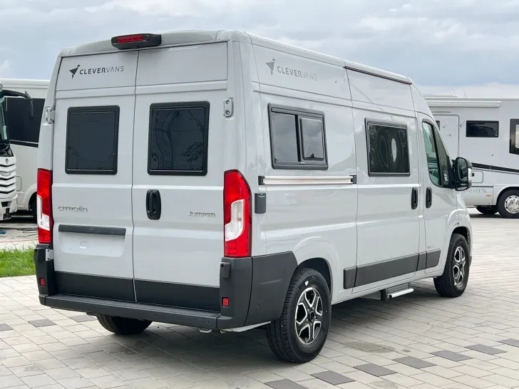 Fahrzeugbild Clever Select Line TOUR 540 #19