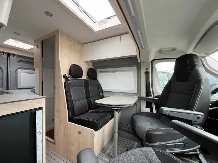 Fahrzeugbild Clever Select Line TOUR 540 #44
