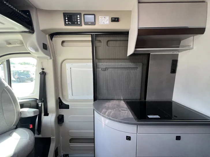 Fahrzeugbild Pössl H-Line Summit Shine 600 R #38