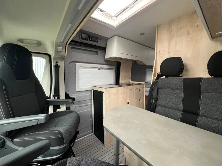 Fahrzeugbild Clever Select Line SPIRIT 600 #36