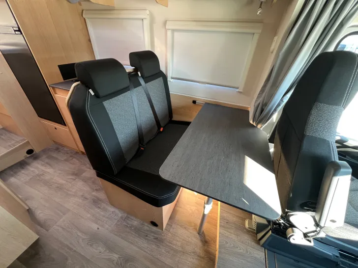 Fahrzeugbild Sunlight TEILINTEGRIERT TS 67 #17