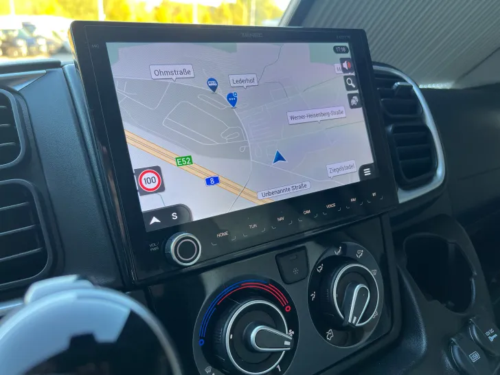Fahrzeugbild Glücksmobil TEILINTEGRIERTE 741 DBL #28